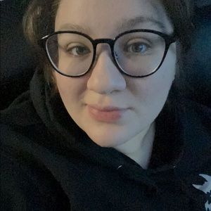 Meet your Posher, Yuri